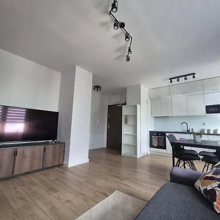 Apartment Gwiazdzista Near Sky Tower